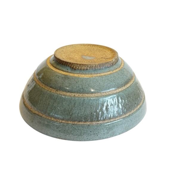 Hand Thrown Art Pottery Bowl Bluish Green Glaze w/Rings Artist Signed Multi Use - Picture 11 of 16